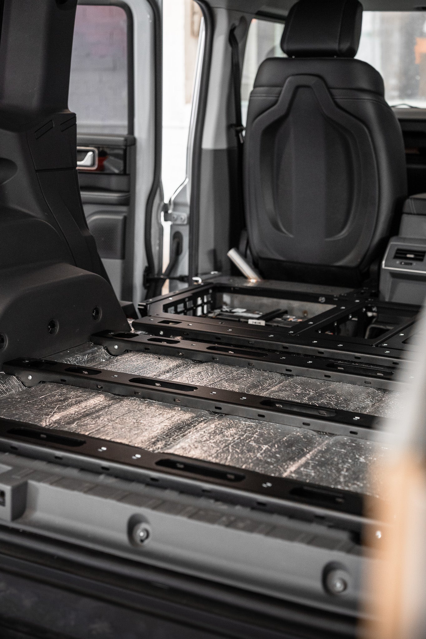 Buzz Smart Floor - Rear Seat Delete