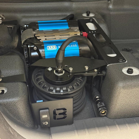 Grenadier onboard air mount with rocker switch and quick-connect air outlet (ARB Brushless shown)